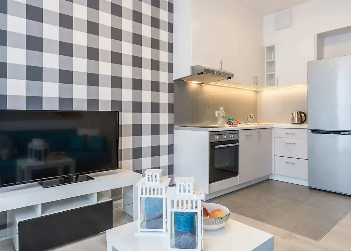 Dabrowskiego By The Railway Station *