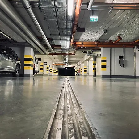 Dabrowskiego By The Railway Station Appartement Wrocław