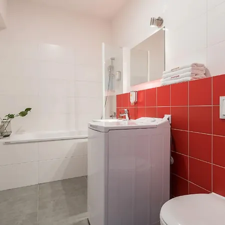 Apartman Dabrowskiego By The Railway Station *