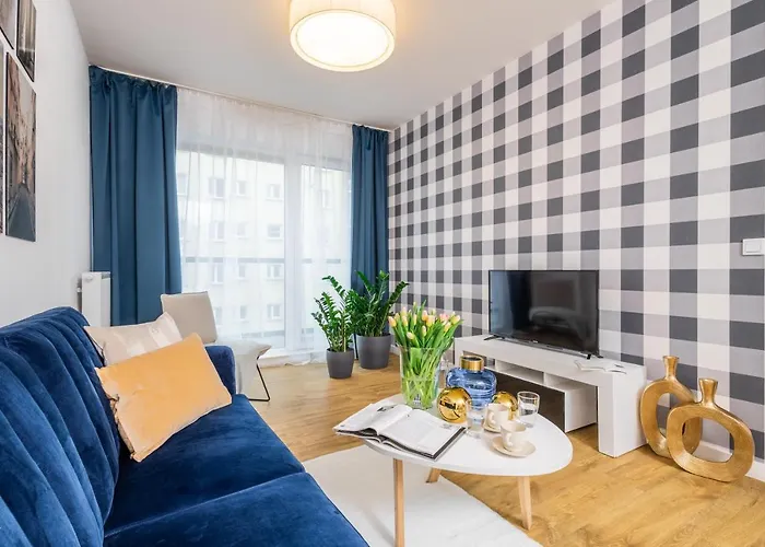 Dabrowskiego By The Railway Station * ヴロツワフ